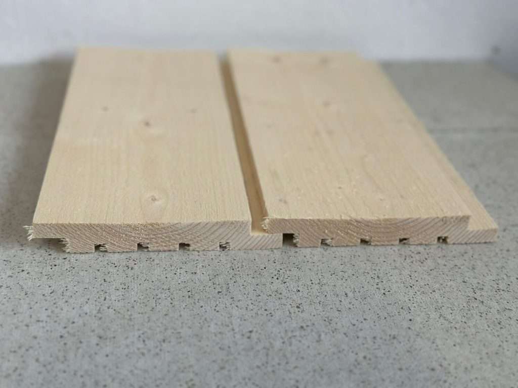 UYSK 21x145 mm vertikālā ārējā apdare BVALT — Kokmateriāli · Fasāde